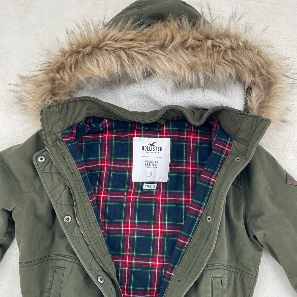 Hollister Heritage Collection Olive Green Faux Fur Hood Bomber Jacket Small